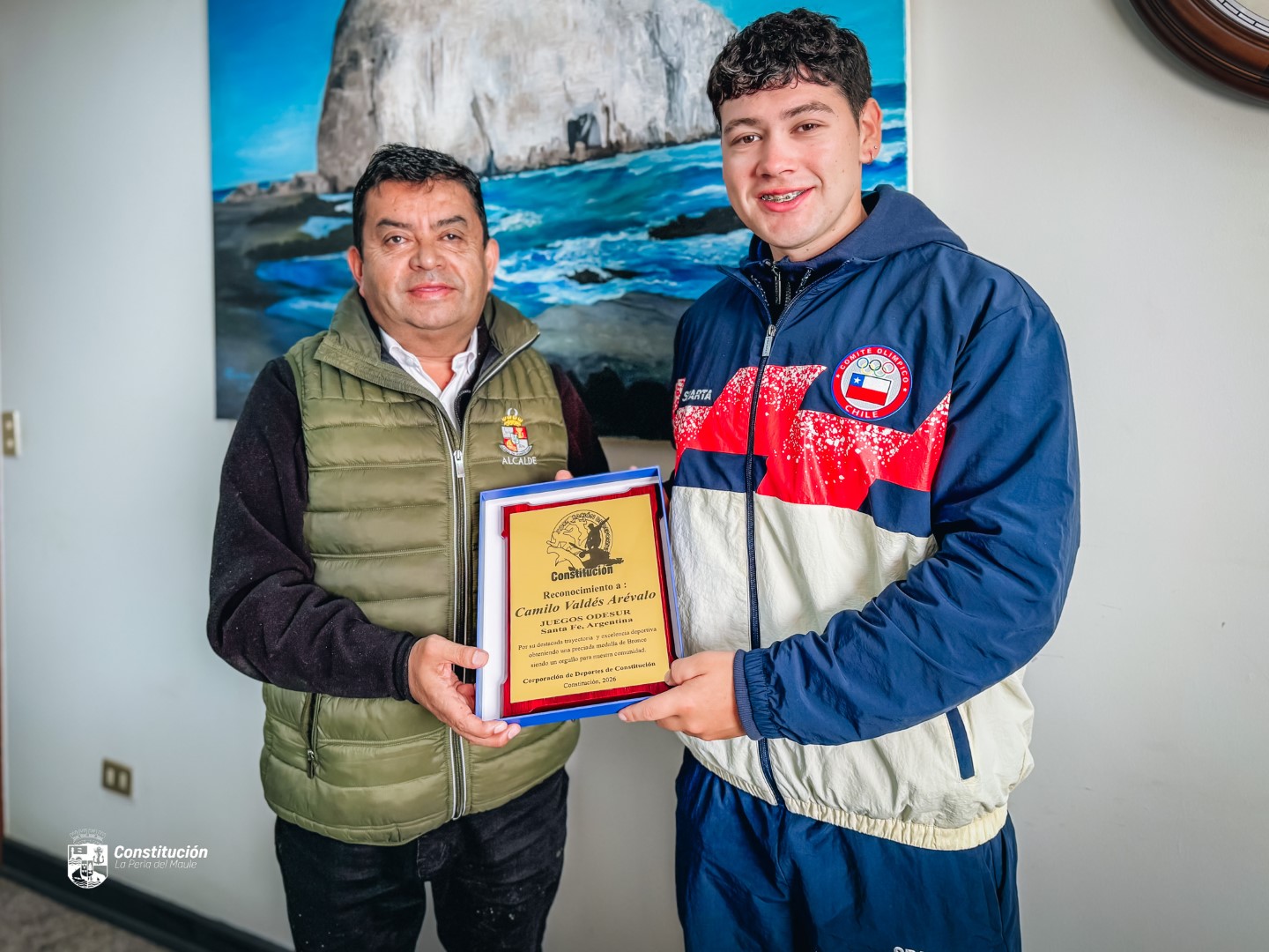 CONSTITUCIÓN RECONOCE A CAMILO VALDÉS POR MEDALLA DE BRONCE EN LOS JUEGOS SUDAMERICANOS 2026